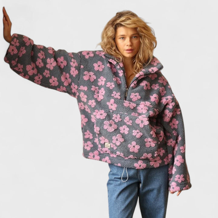 Daisy - Fleece Flannel with Floral Pattern