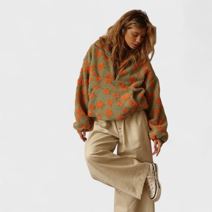 Daisy - Fleece Flannel with Floral Pattern